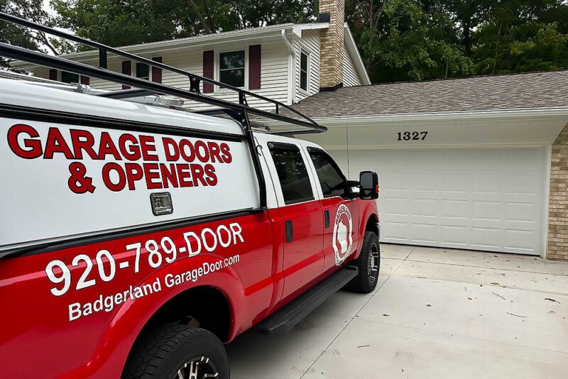  Best Garage Door Repair Company in Green Bay | Badgerland